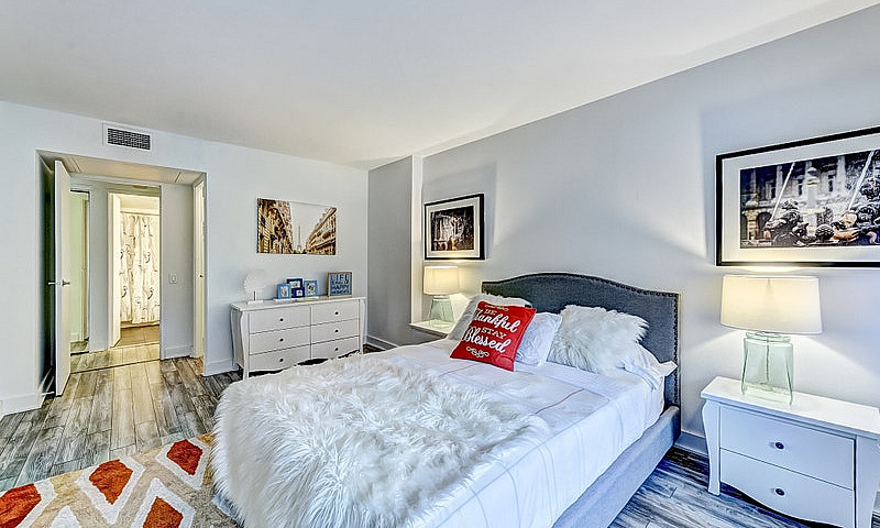 *Promo! 5 ½ - Luxury...