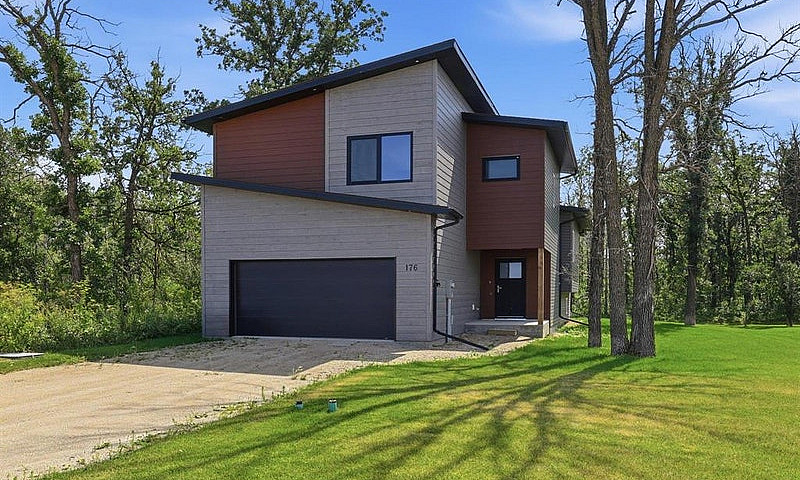 176 Ravenhill Drive ...