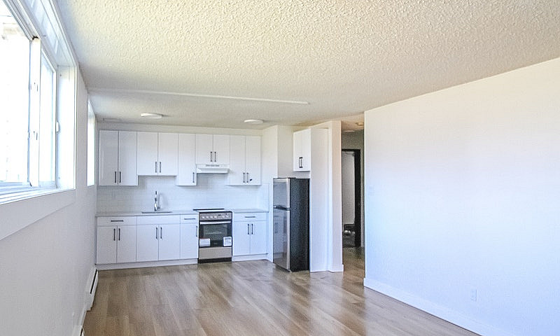 1 Bedroom Eagle At R...