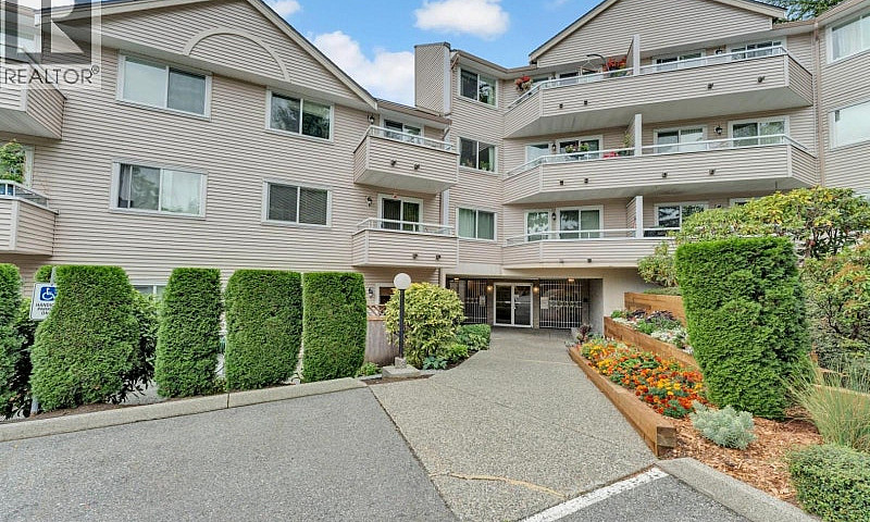 101 450 Bromley Stre...