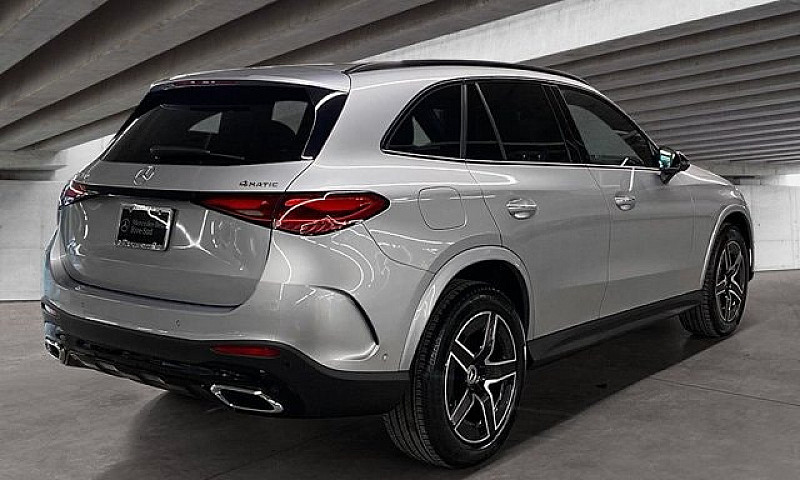 2026 Mercedes-Benz G...