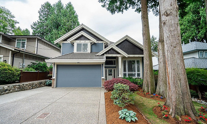 12658 16 Avenue Surr...