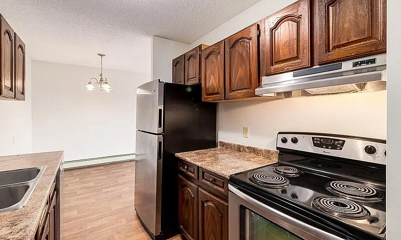 Comfortable Living I...
