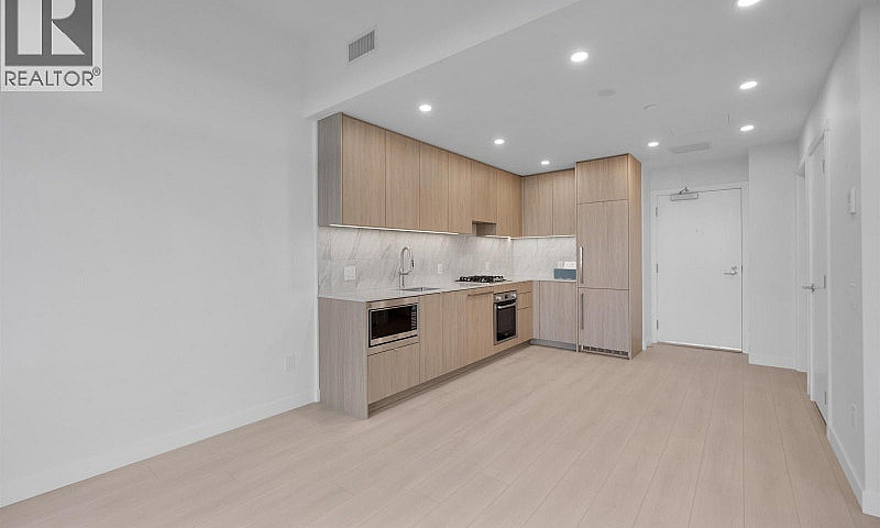 2703 626 Claremont S...