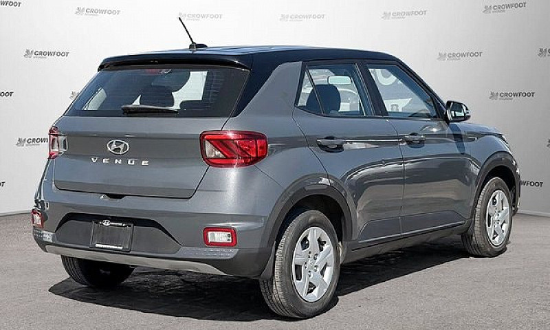 2024 Hyundai Venue E...