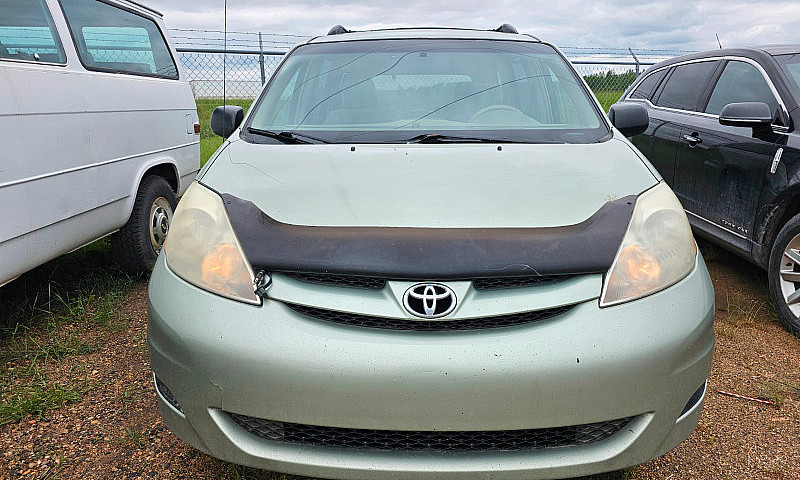 2006 Toyota Sienna C...