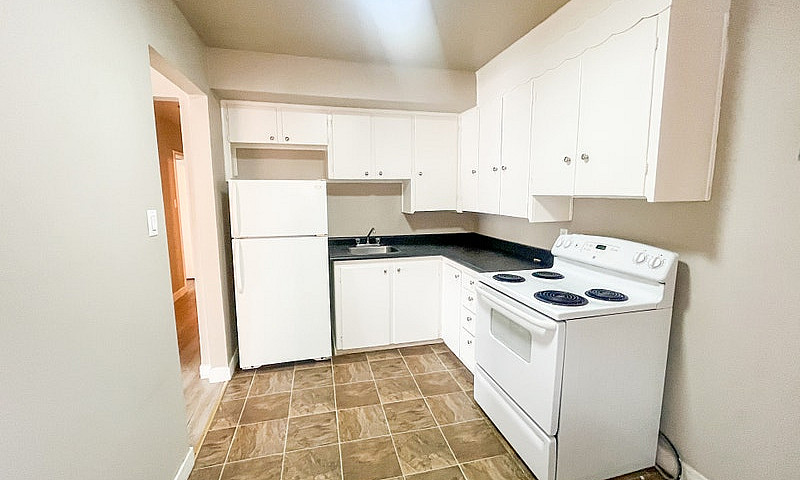 Mcnab Apartment For ...