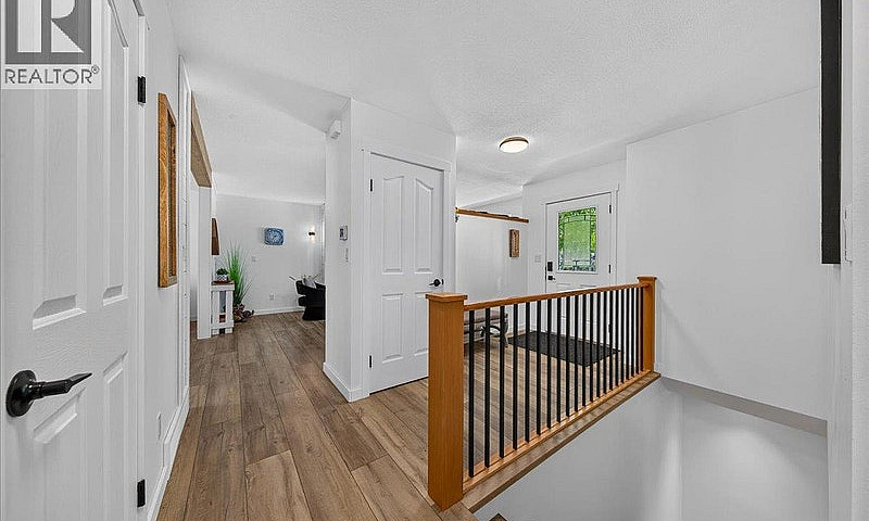 1810 15Th Avenue Inv...