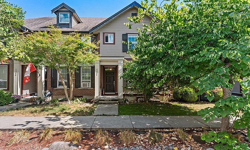 6944 208A Street Lan...