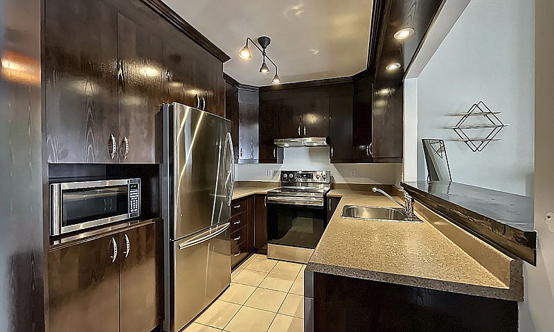 394 000$ - Condo À V...