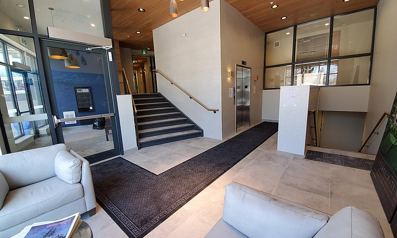 Studio Apartment - S...
