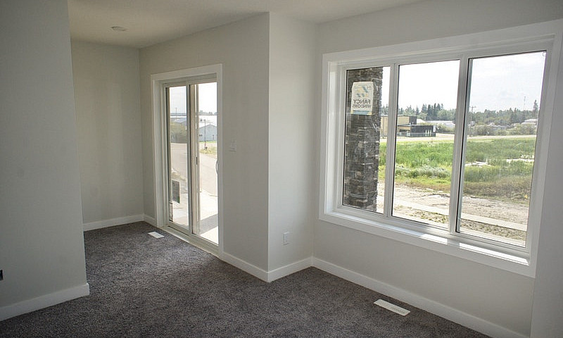 Redwater 3 Bed 2.5 B...