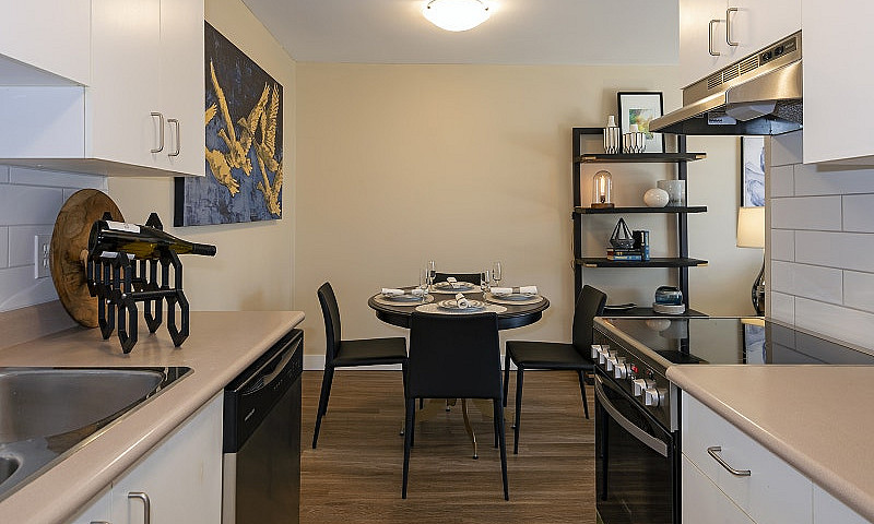 South Kamloops Apts ...
