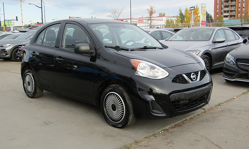 2015 Nissan Micra 4D...