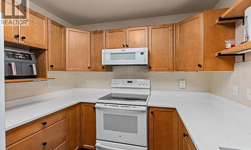 215 Kettle View Road...