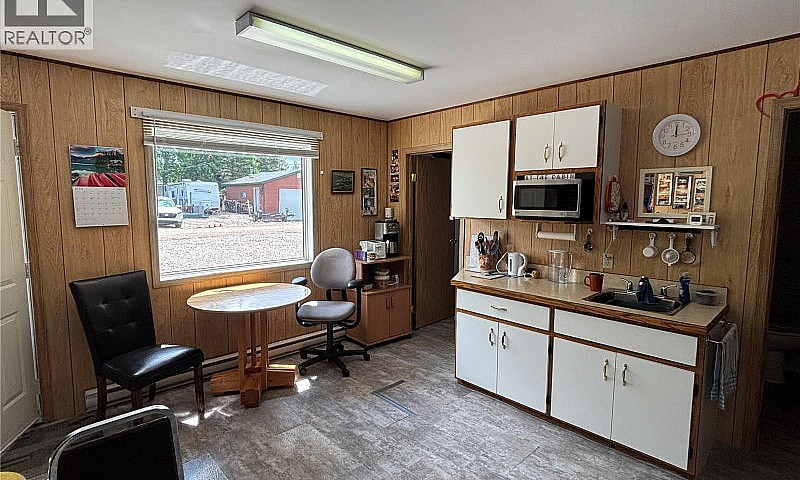Wallman Cabin (Otter...
