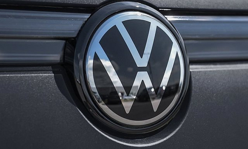 2025 Volkswagen Tigu...