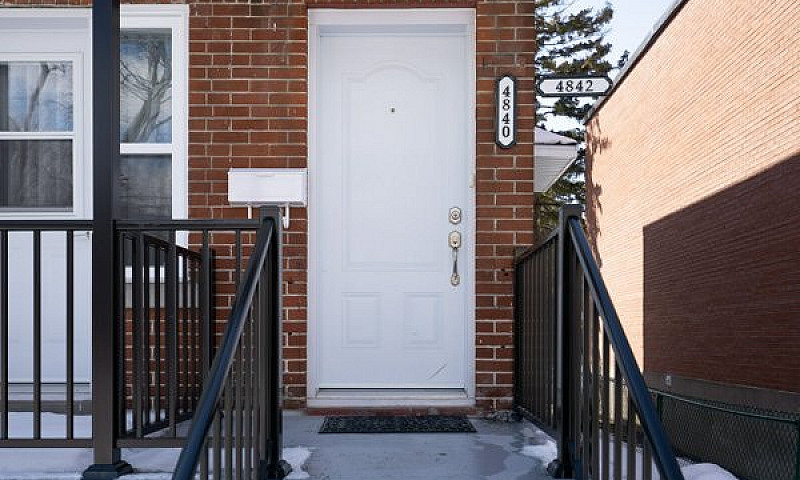 Newly Renovated 5 1/...