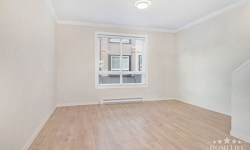 2 - Bed + 2.5 Bath T...