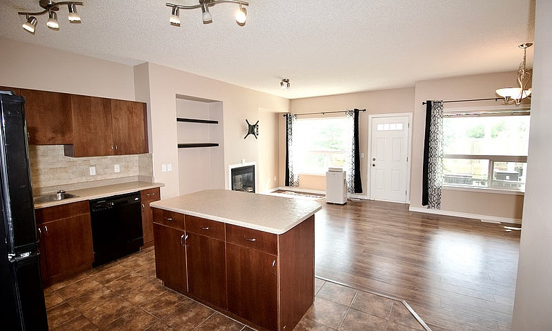 Silver Berry 2 Bed 2...