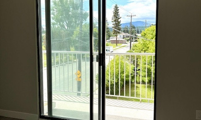 Unit 301, 101 14Th A...