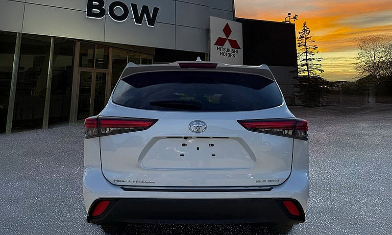 2022 Toyota Highland...