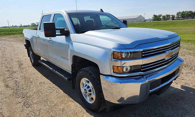 2015 Chevrolet Silve...