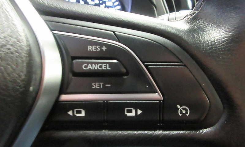 Infiniti Q50 2021 Pu...