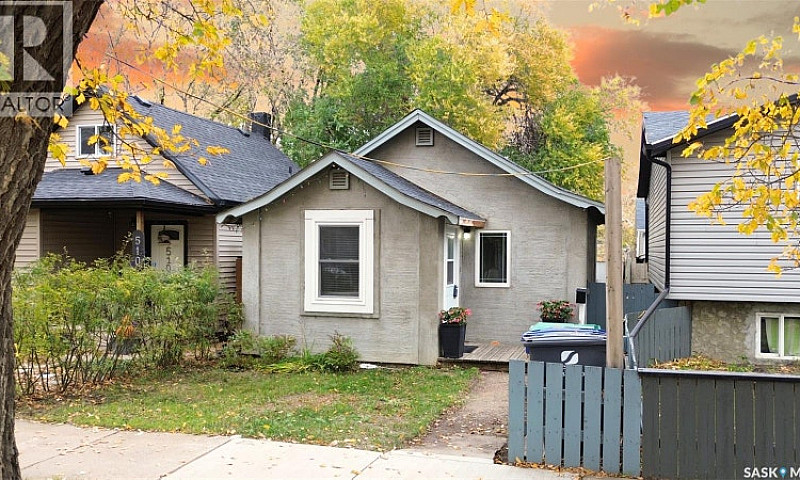 512 J Avenue S Saska...