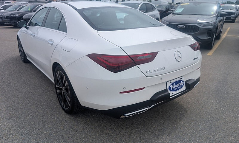 2026 Mercedes-Benz C...