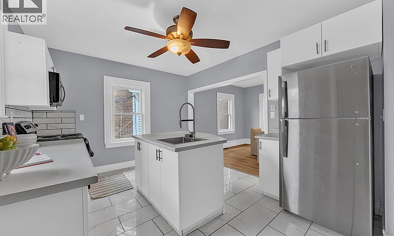 2177-2181 Howard Ave...