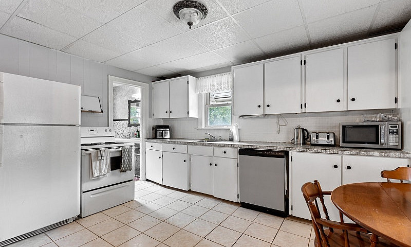 For Sale | 2585 Bouf...