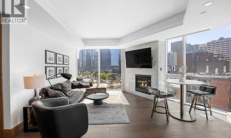 701, 738 1 Avenue Sw...