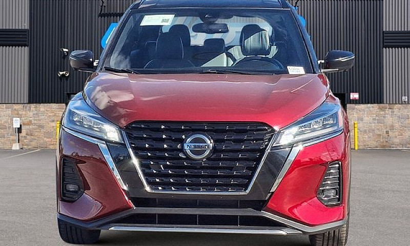 2021 Nissan Kicks Sr...