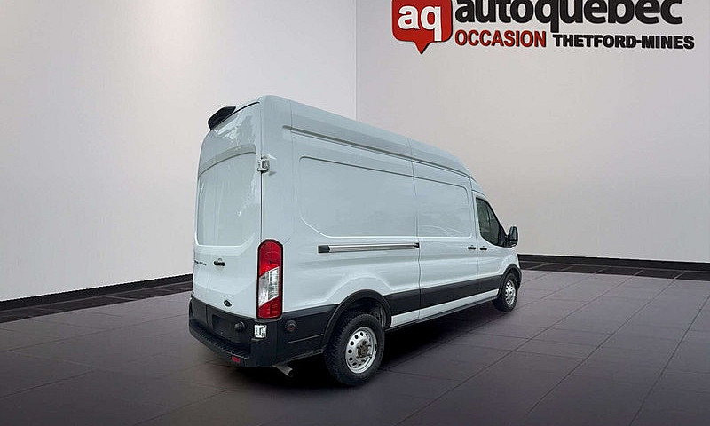 2024 Ford Transit Ca...