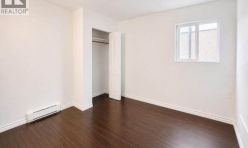 2Br 5838 Kerr Street...