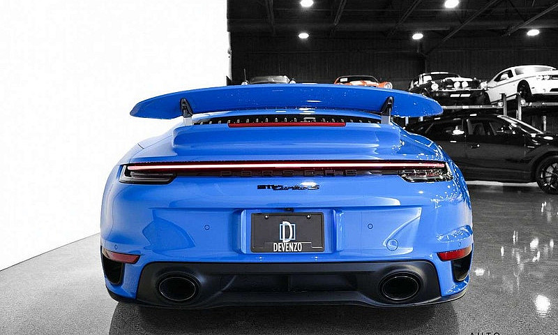 2023 Porsche 911 Tur...