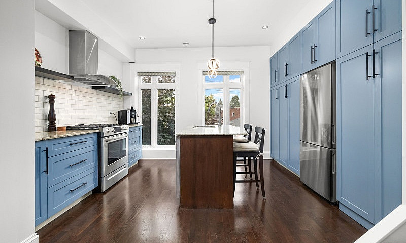 Beautiful 2 Bed + 2 ...