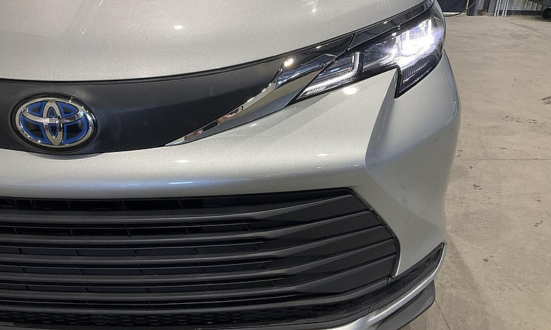 Toyota Sienna Xle Ti...