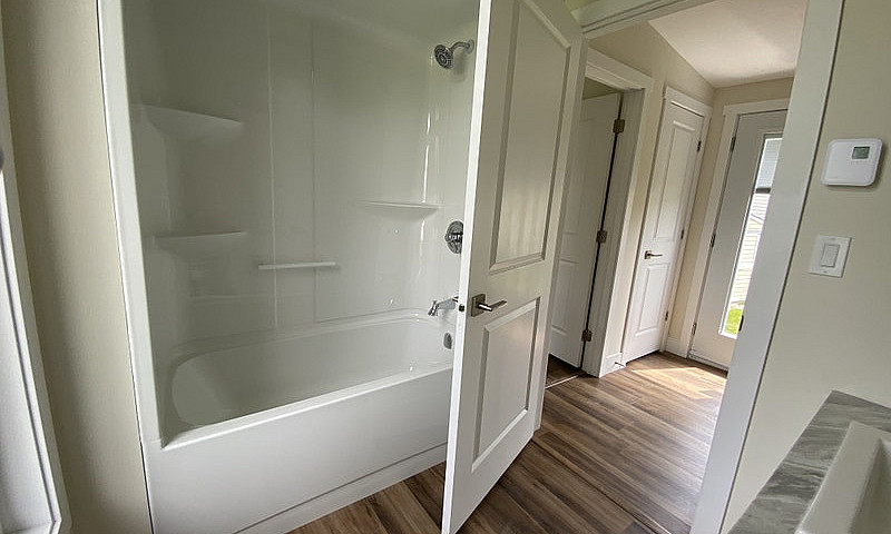 47 Lupin Avenue Rive...