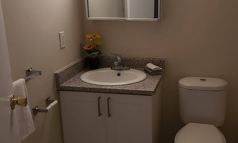 Three Large Bedroom*...