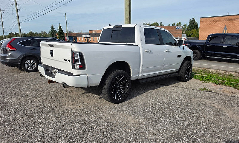 2018 Dodge Ram Sport...