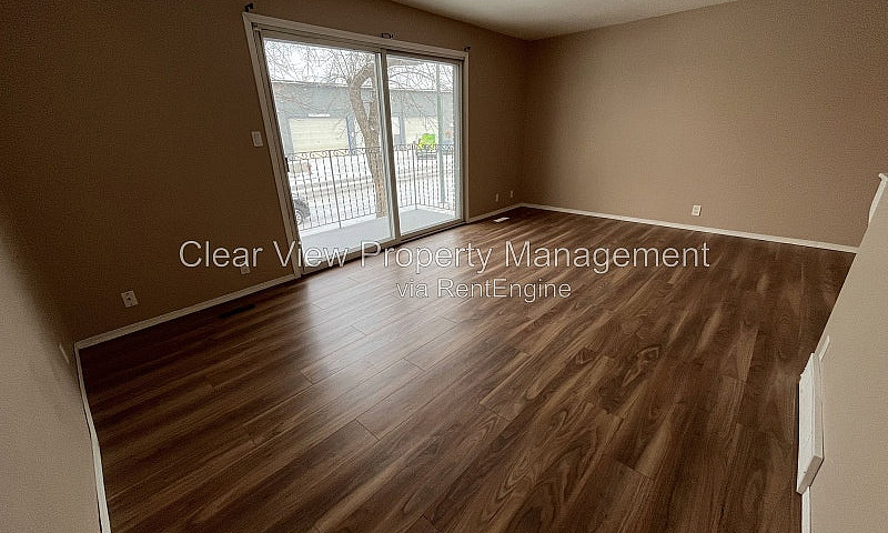 2 Bed Duplex/Triplex...