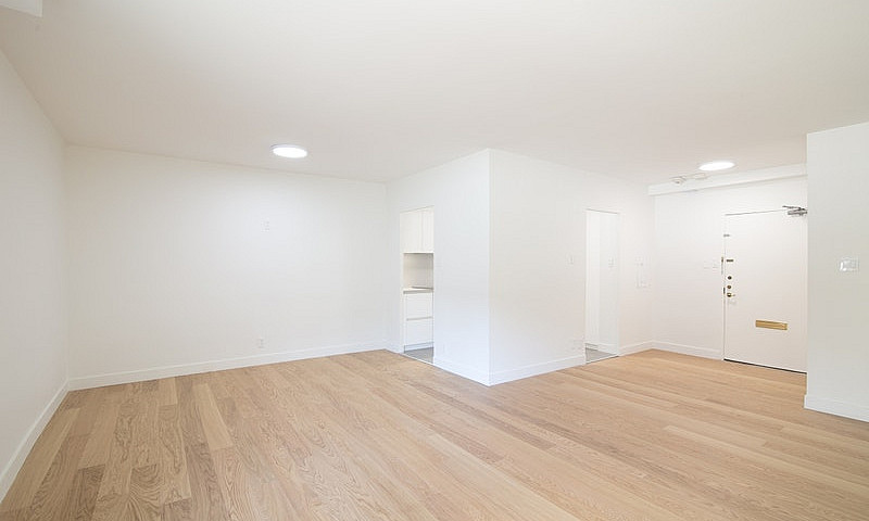 Fully Renovated, 2 B...