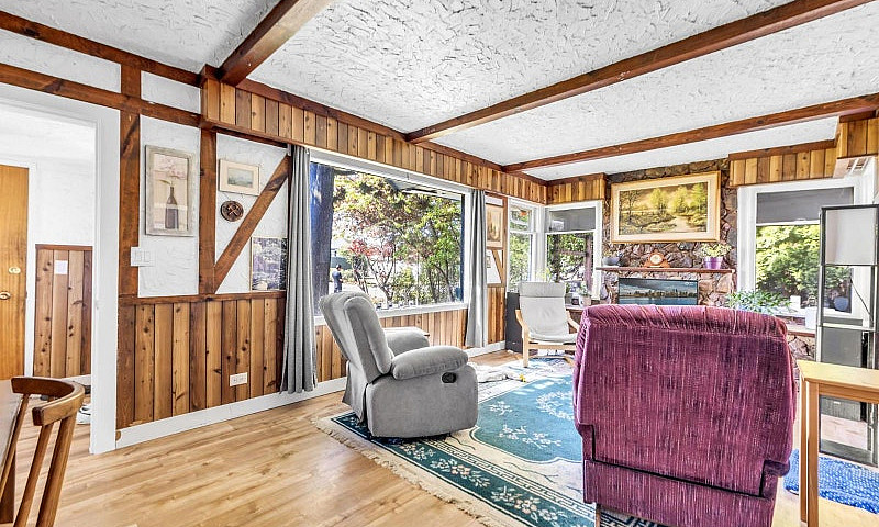 46133 Third Avenue, ...