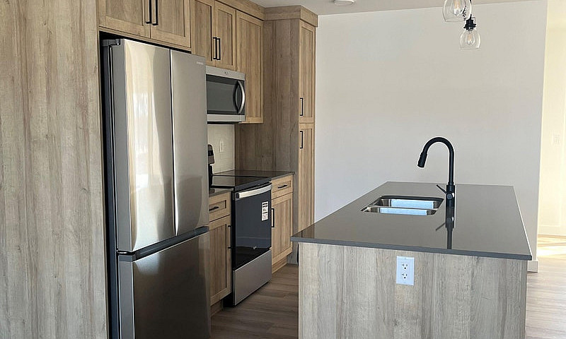 Brand New 3 Bedroom ...