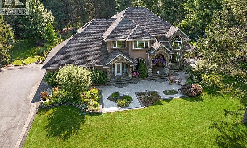 880 Waterloo Road Ca...