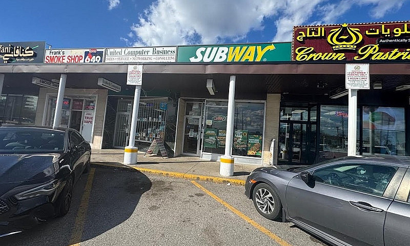 Sub Way For Sale Sca...