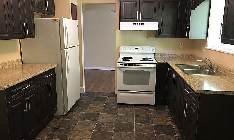 5 Bedroom Home Next ...