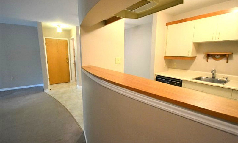 21-043 Nice 2 Bedroo...